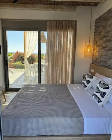 Anemos Villa *